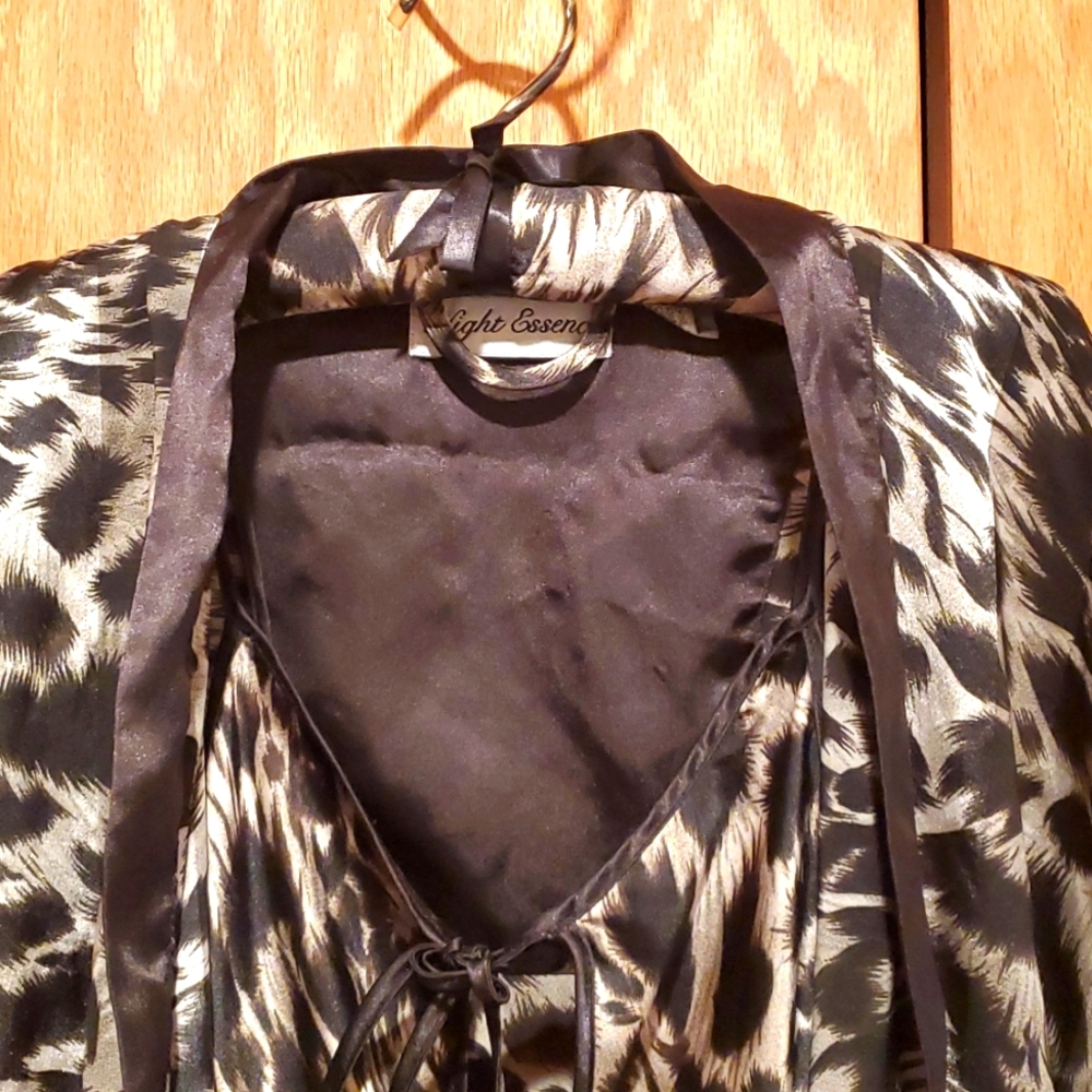 Night 🌙 Essence, Sz Small, Black and Grey Night Gown - Picture 2 of 6
